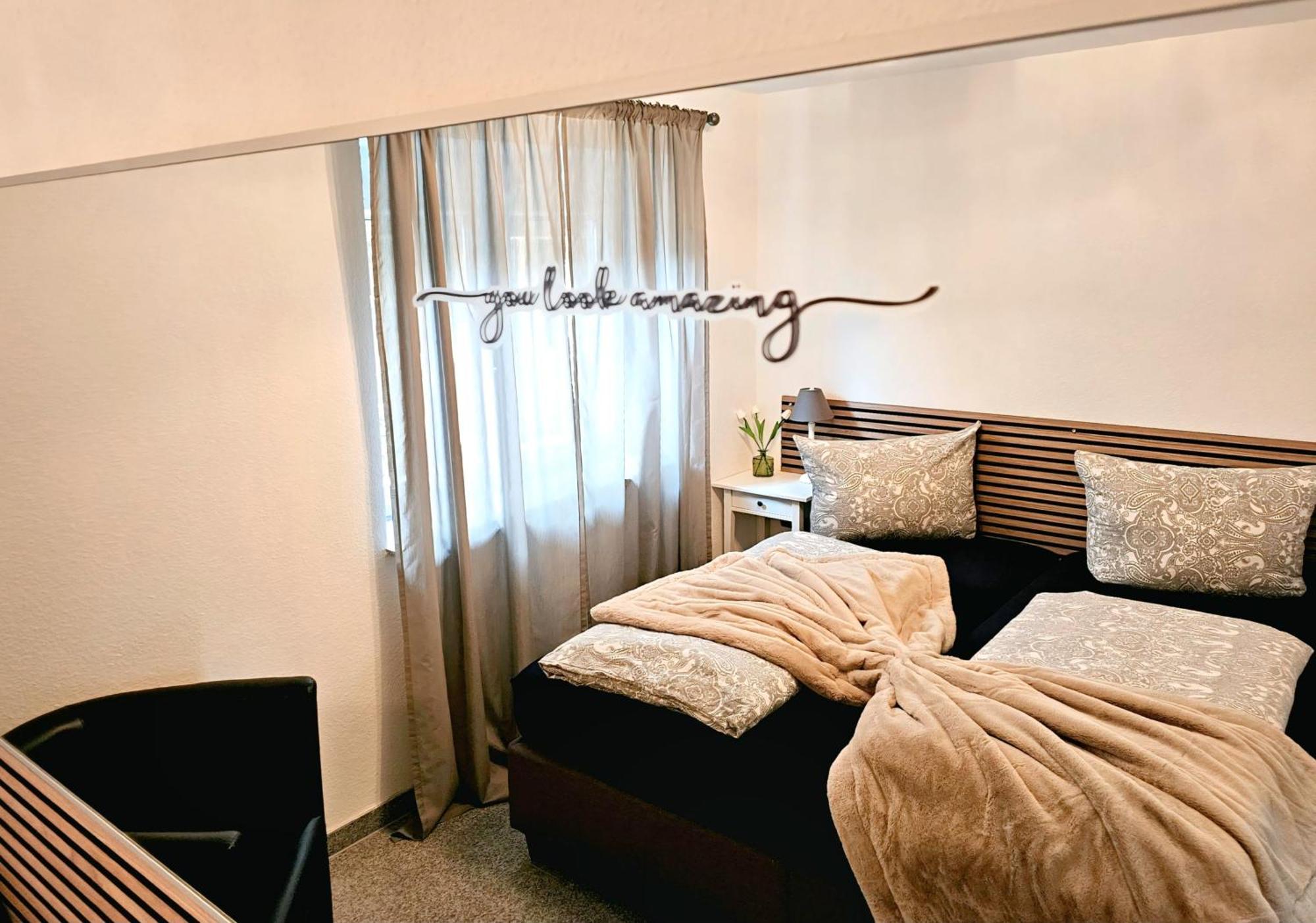 Ferienwohnung Sinsheim Bagian luar foto